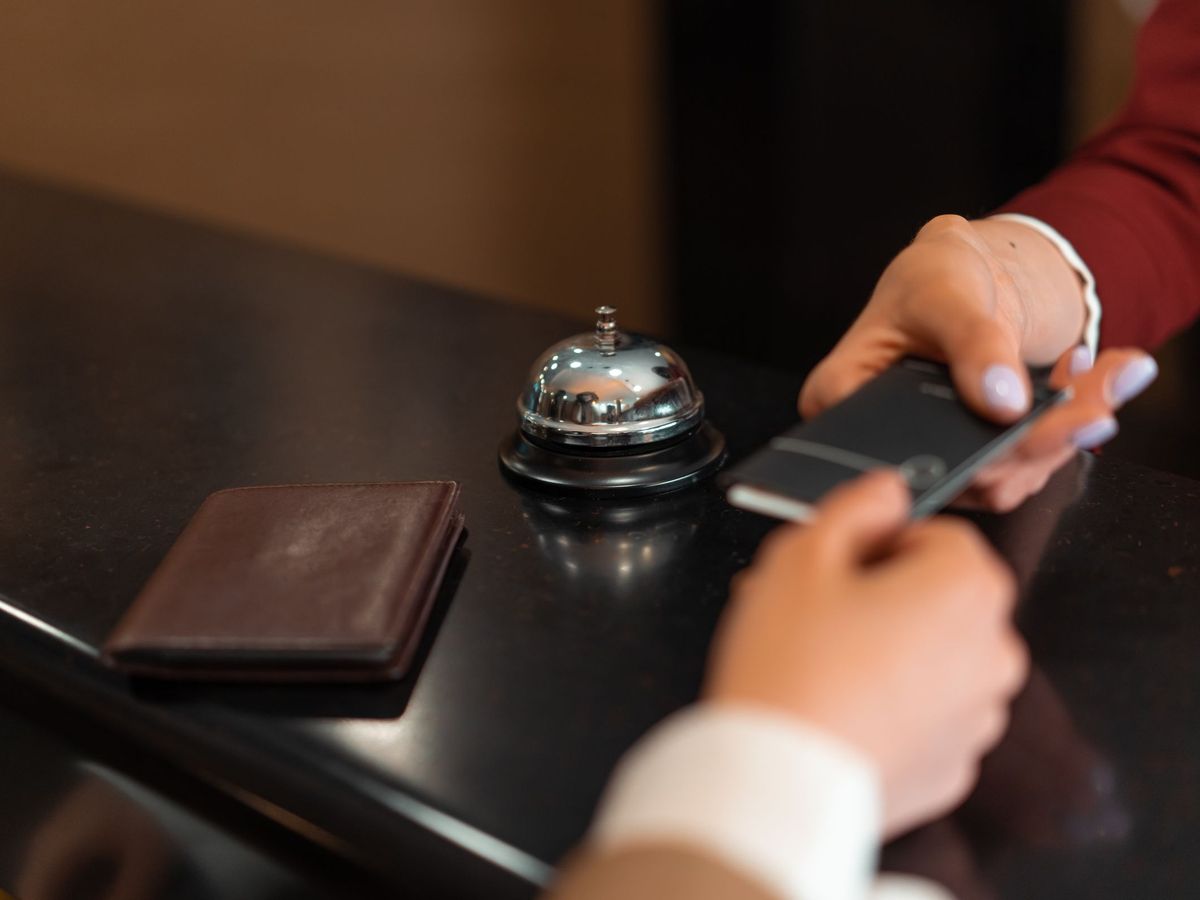 Front desk & staff communication